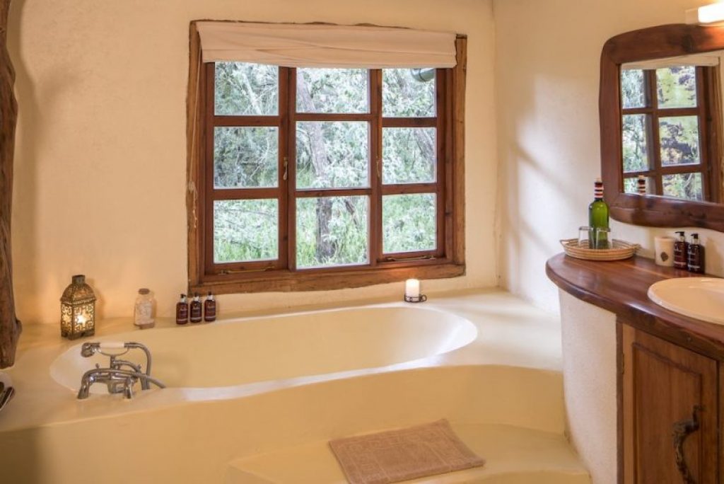Explore 8 unique stays to reconnect with nature on Nomad Africa. Discover eco-friendly accommodations and outdoor experiences for relaxation.
