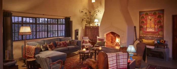 Olepangi House Lounge