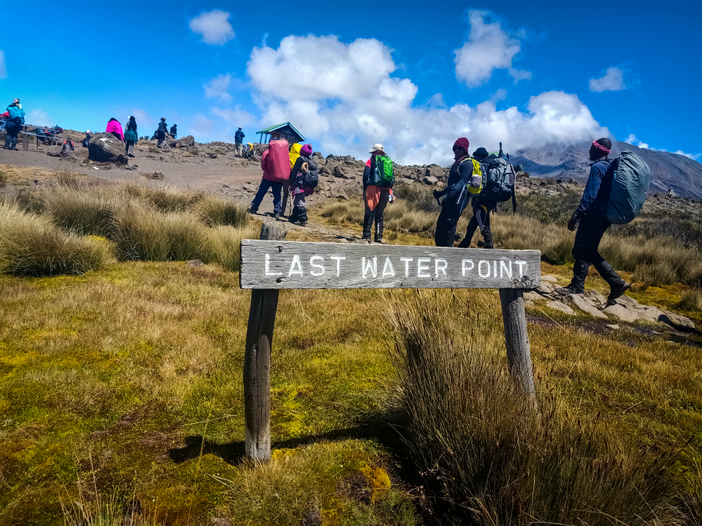 Day 4: Horombo Hut, 3720 metres, to Kibo Hut, 4700 metres