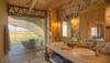 Namiri%20Plains%20-%20Bathroom
