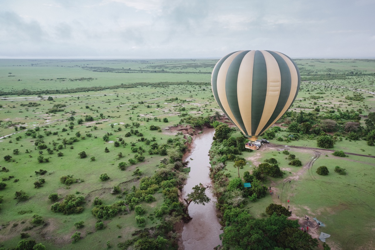 hot-air-balloon-in-maasai-mara-national-reserve-k-2021-09-03-16-18-13-utc Large