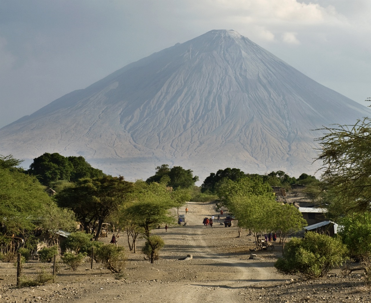 tanzani-volcano-ol-doinyo-lengai-tanzania-afric-2021-08-26-18-01-12-utc Large
